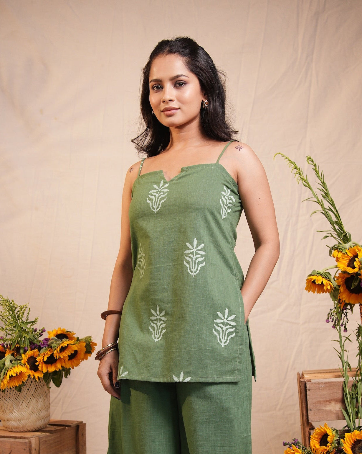 Kaery Noodle Strap Short Kurti